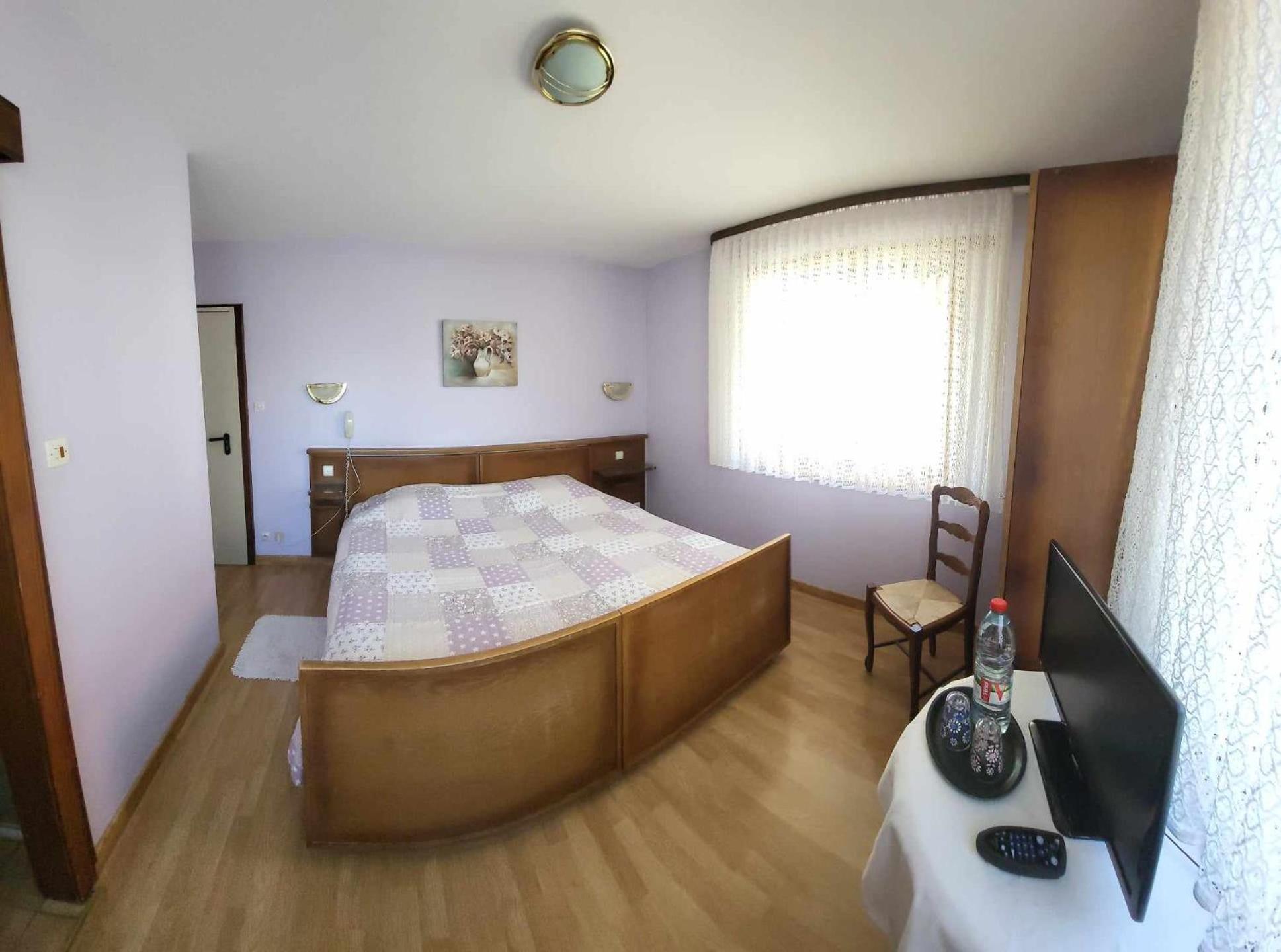 Hotel A La Croix D'Or Sessenheim Phòng bức ảnh